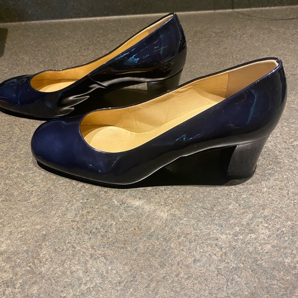 PETER KAISER PATENT LEATHER 2.5 HEEL PUMP IN BLUE / COMFORT / SIZE 5 - Picture 7 of 9